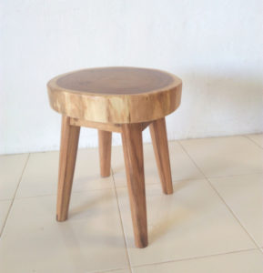 STOOL ROUND SKINNY LEG 1